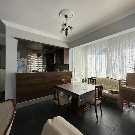Triplex With Pool And Garden *